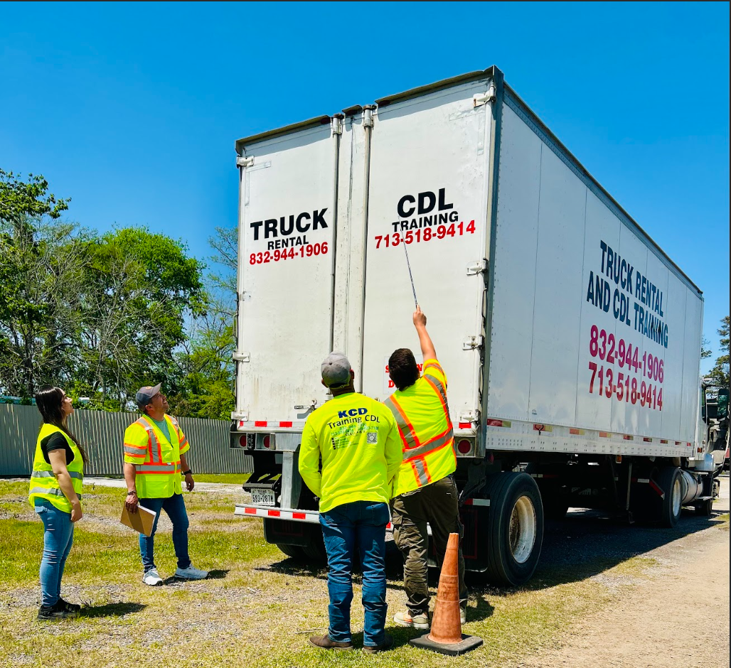 KCD Training CDL Campus y Flota Comercial